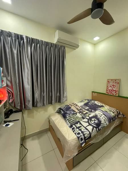Kondominium untuk Disewa di Skyvilla @ D'Island - Vivian Lim - Bedroom - PropertyGuru.com.my