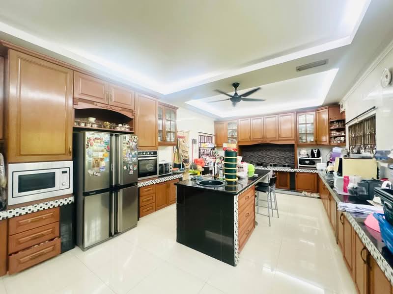 Rumah Berkembar untuk Dijual di Taman Taming Maju (Cheras) - Tengku Zairi - PropertyGuru.com.my
