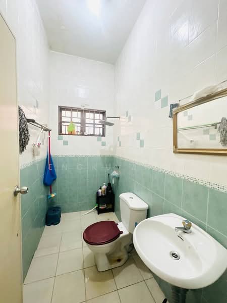 Rumah Berkembar untuk Dijual di Taman Taming Maju (Cheras) - Tengku Zairi - PropertyGuru.com.my