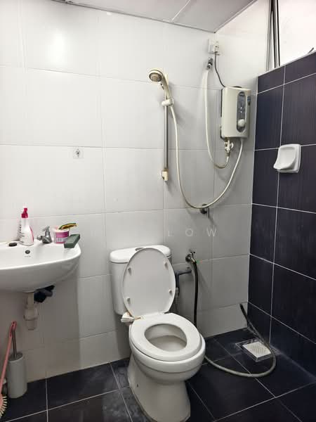 Apartment for Rent at The Pines Residence - May Low - PropertyGuru.com.my