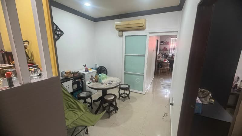 Rumah Teres 1 Tingkat untuk Dijual di Taman Lestari Putra (Seri Kembangan) - Bryan Cho - Interior - PropertyGuru.com.my