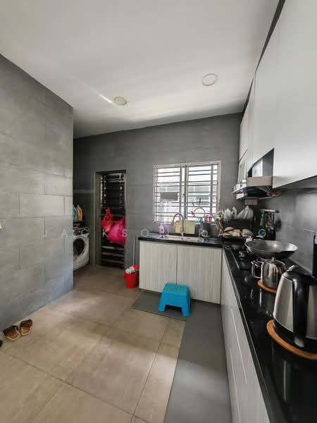 Terraced House for Sale in Taman Pulai Jaya (Kulai) - Jackson Pang - Kitchen - PropertyGuru.com.my
