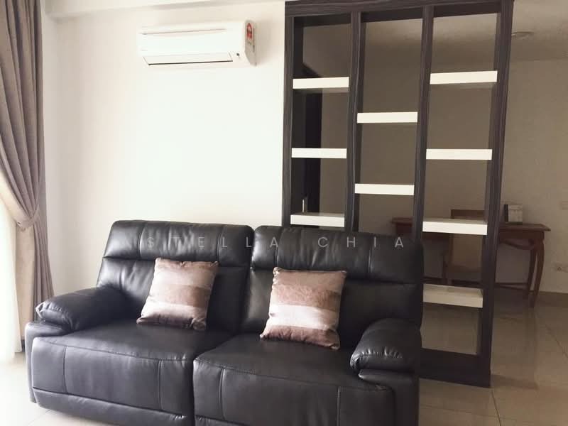 Pangsapuri untuk Disewa di Molek Pine 3 - Stella Chia - Living Room - PropertyGuru.com.my