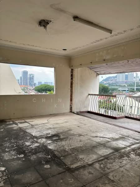 Rumah Banglo untuk Disewa di Taman Connaught (Cheras) - Chin Nyuk Kian - Balcony - PropertyGuru.com.my
