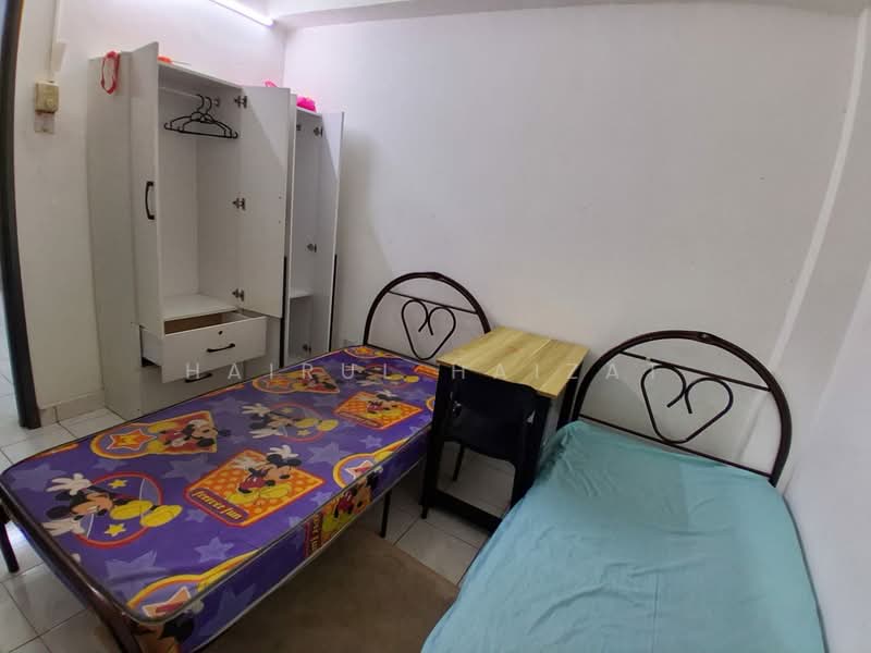 Servis Apartment untuk Disewa di Brunsfield Riverview - Hairul Haizat - Bedroom - PropertyGuru.com.my
