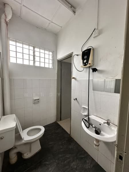 Rumah Teres 2 Tingkat untuk Disewa di Permas Jaya (Johor) - Wendy Wong - PropertyGuru.com.my