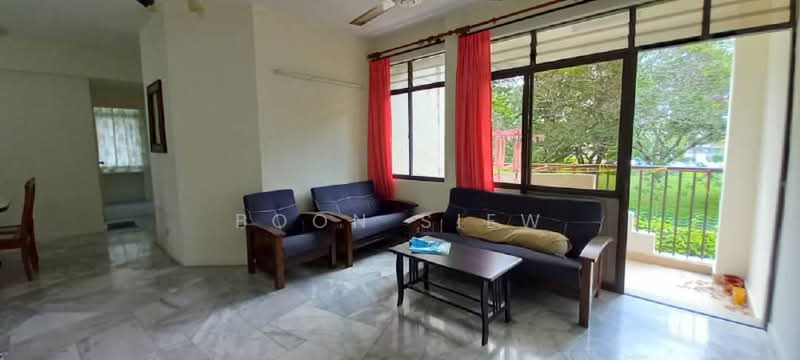 Pangsapuri untuk Dijual di Lavinia Apartments - Boon Siew - Living Room - PropertyGuru.com.my