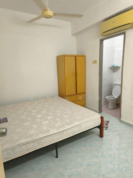 Pangsapuri untuk Disewa di Desa Ara - Gyson Goh - Bedroom - PropertyGuru.com.my