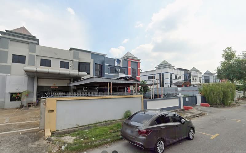 Kilang untuk Disewa di Seksyen 33 (Shah Alam) - CK Tong - Exterior - PropertyGuru.com.my