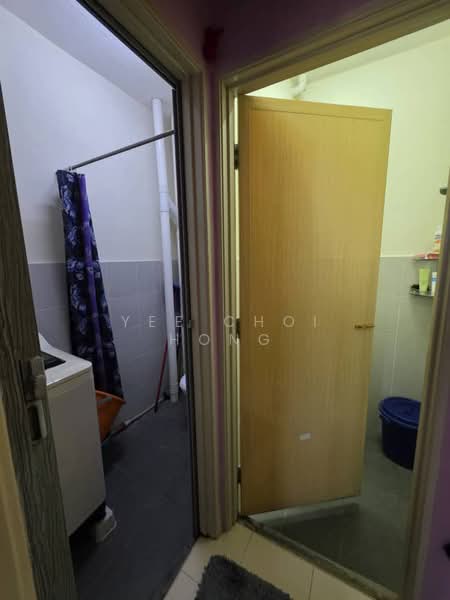 Kondominium untuk Dijual di Royale Infinity - Yee Choi Hong - Bathroom - PropertyGuru.com.my