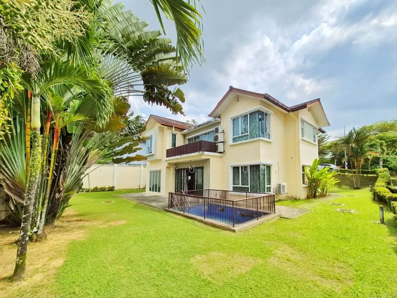 Twin Villa for Sale in Shah Alam (Selangor) - Zarema Kulbuzheva - Exterior - PropertyGuru.com.my