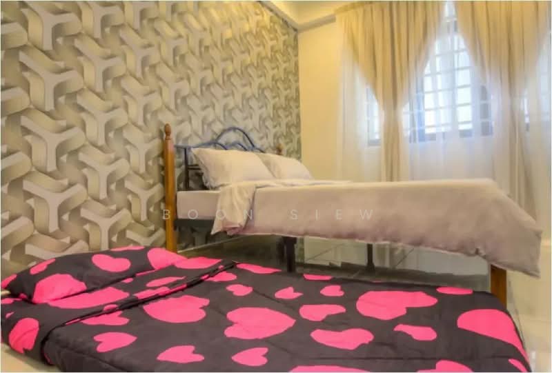 Kondominium untuk Dijual di 98 Nibong Residence - Boon Siew - Bedroom - PropertyGuru.com.my