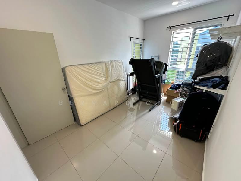Rumah Teres 2 Tingkat untuk Dijual di Bandar Tasik Puteri (Rawang) - Bernard Ong - Bedroom - PropertyGuru.com.my