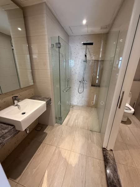 Servis Apartment untuk Dijual di Anggun Residences - Susan Foo - Bathroom - PropertyGuru.com.my