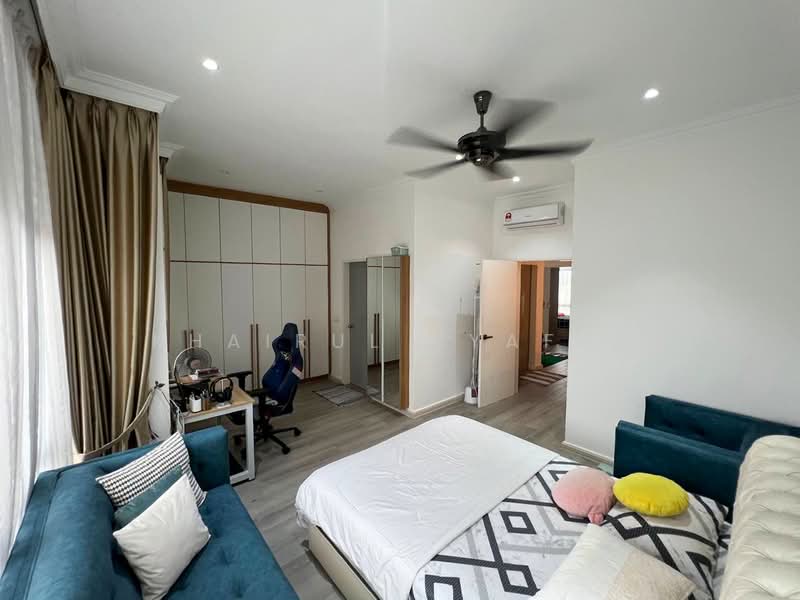 Rumah Teres 2 Tingkat untuk Dijual di Eco Grandeur (Puncak Alam) - Khairul Syafiq - PropertyGuru.com.my