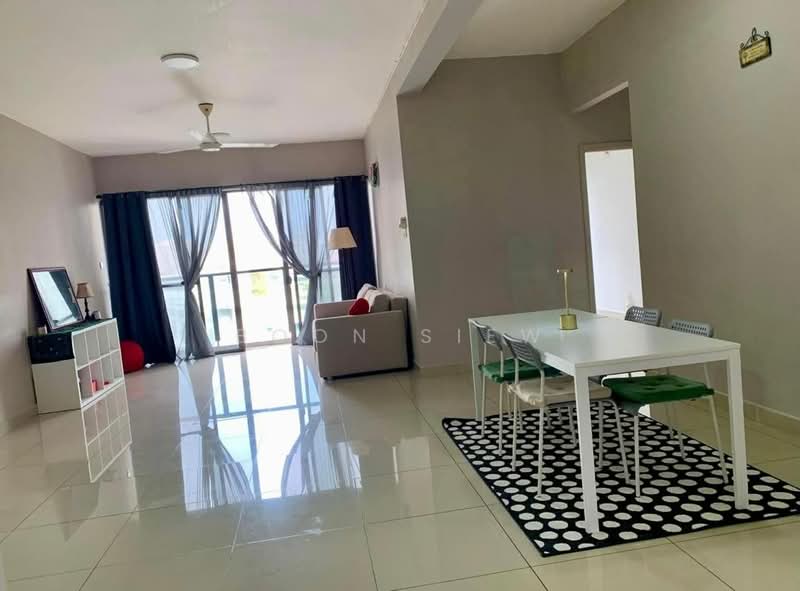 Kondominium untuk Dijual di Skycube - Boon Siew - Living Room - PropertyGuru.com.my