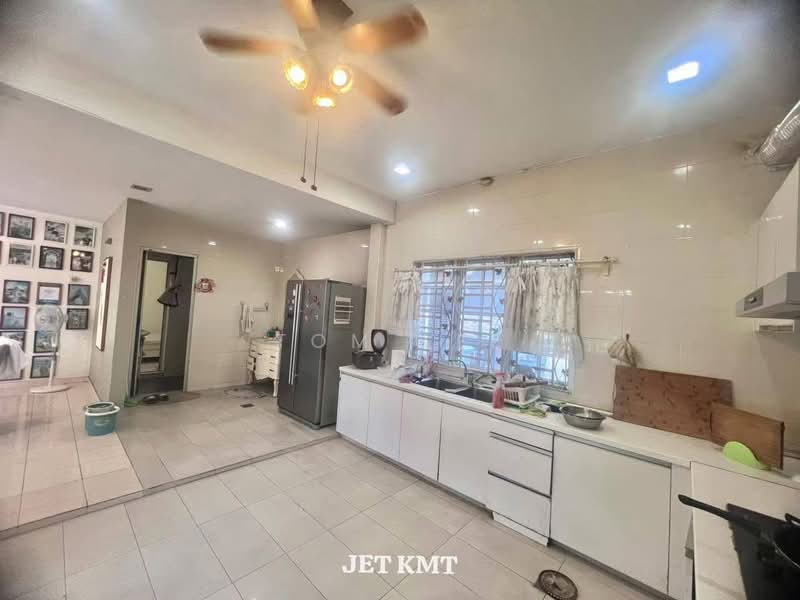 Terraced House for Sale in Seksyen 32, Kemuning Green Ville (Shah Alam) - Tom Lee - PropertyGuru.com.my