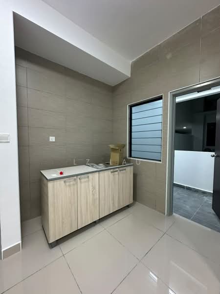 Apartment for Rent at KSL Bukit Gemilang - LZ Lau - Kitchen - PropertyGuru.com.my