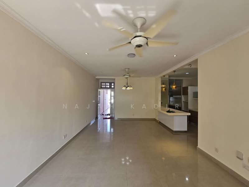Rumah Teres 2.5 Tingkat untuk Disewa di Presint 18 (Putrajaya) - Najah Kadir - Living Room - PropertyGuru.com.my