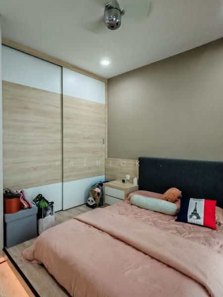 Kondominium untuk Dijual di The Peak Residences - Patrick . - Bedroom - PropertyGuru.com.my