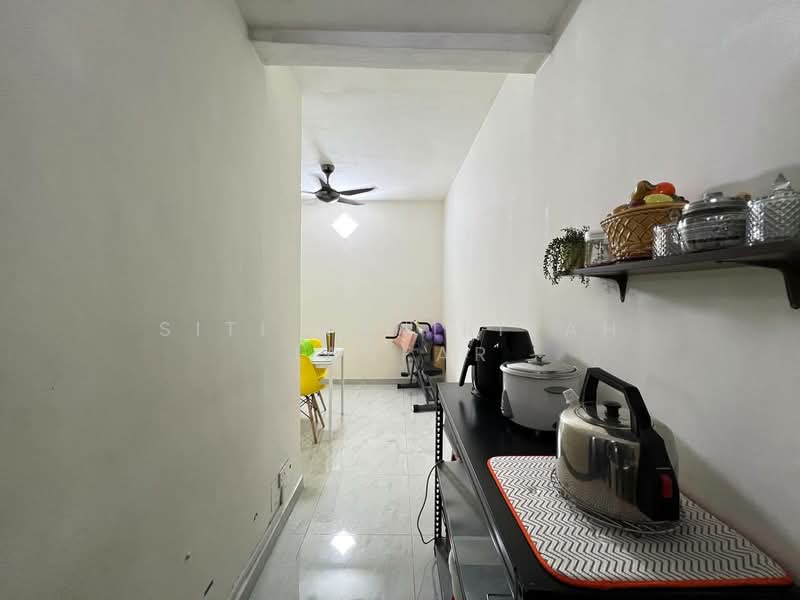 Rumah Teres 2 Tingkat untuk Dijual di U5, Taman Subang Bestari (Shah Alam) - SITI KHAIRIYAH JAAFAR - Interior - PropertyGuru.com.my