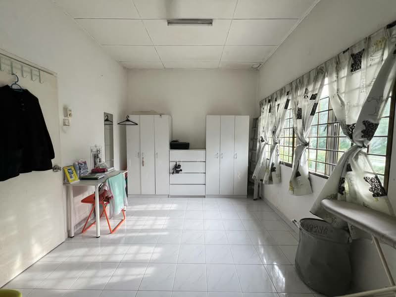 Rumah Teres 2 Tingkat untuk Dijual di U5, Taman Subang Bestari (Shah Alam) - SITI KHAIRIYAH JAAFAR - Bedroom - PropertyGuru.com.my