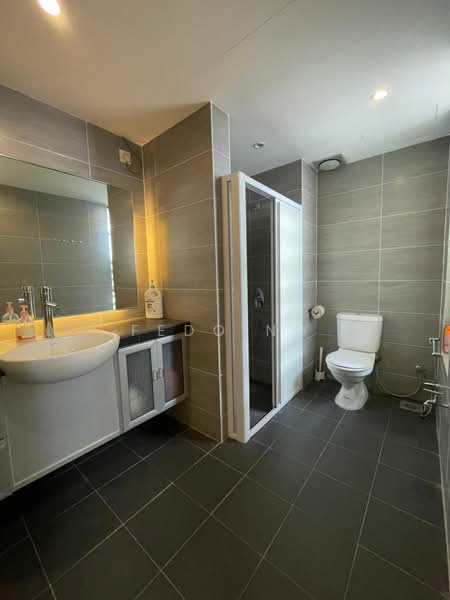 Condominium for Sale at Mutiara Oriental - Fedo Ng - Bathroom - PropertyGuru.com.my