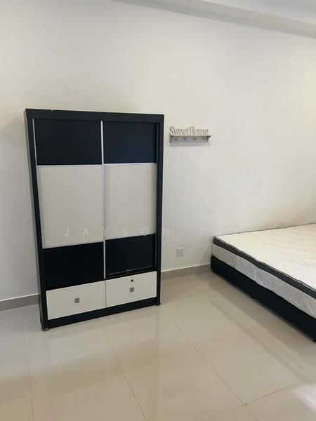 Servis Apartment untuk Disewa di Meridin Suites @ The Meridin - Jayson Teo - Bedroom - PropertyGuru.com.my