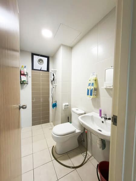 Condominium for Rent at ForestVille - Jerry Tan - Bathroom - PropertyGuru.com.my