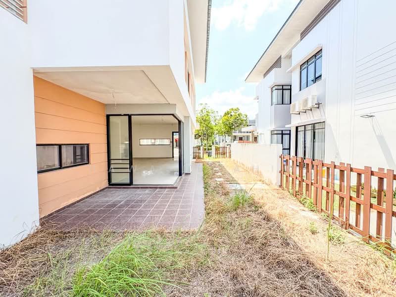 Rumah Berkembar untuk Dijual di Setia Ecohill (Semenyih) - Hawa Ibrahim - Exterior - PropertyGuru.com.my