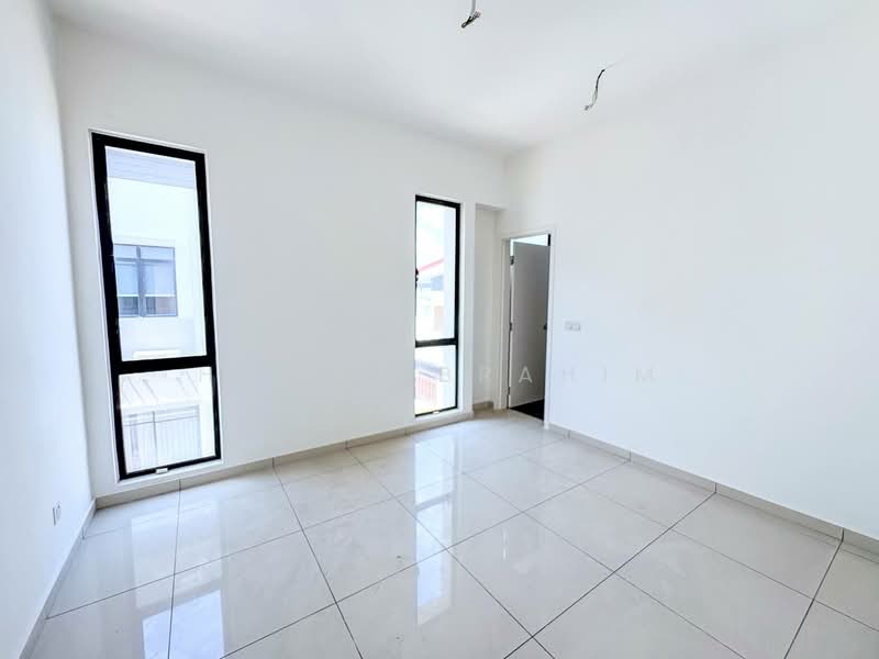 Rumah Berkembar untuk Dijual di Setia Ecohill (Semenyih) - Hawa Ibrahim - PropertyGuru.com.my