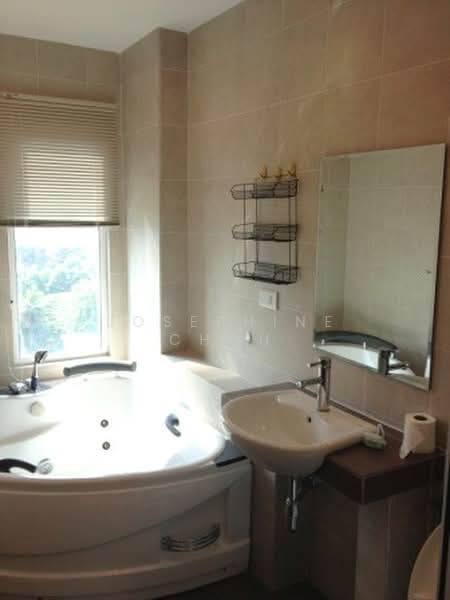 Kondominium untuk Dijual di Taragon Puteri YKS - Josephine Chou - Bathroom - PropertyGuru.com.my