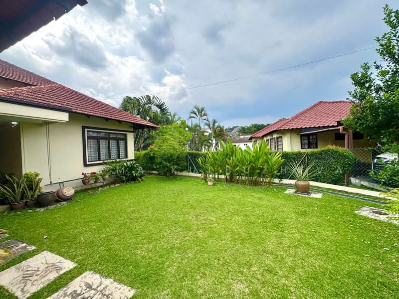 Rumah Banglo untuk Dijual di Kampung Tunku (Petaling Jaya) - Zarema Kulbuzheva - Exterior - PropertyGuru.com.my