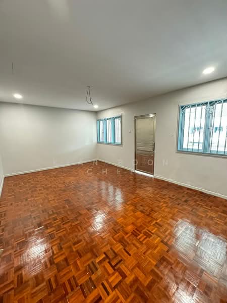 Rumah Teres 3 Tingkat untuk Disewa di Taman Daya (Kepong) - Kian Boon Chee - Living Room - PropertyGuru.com.my