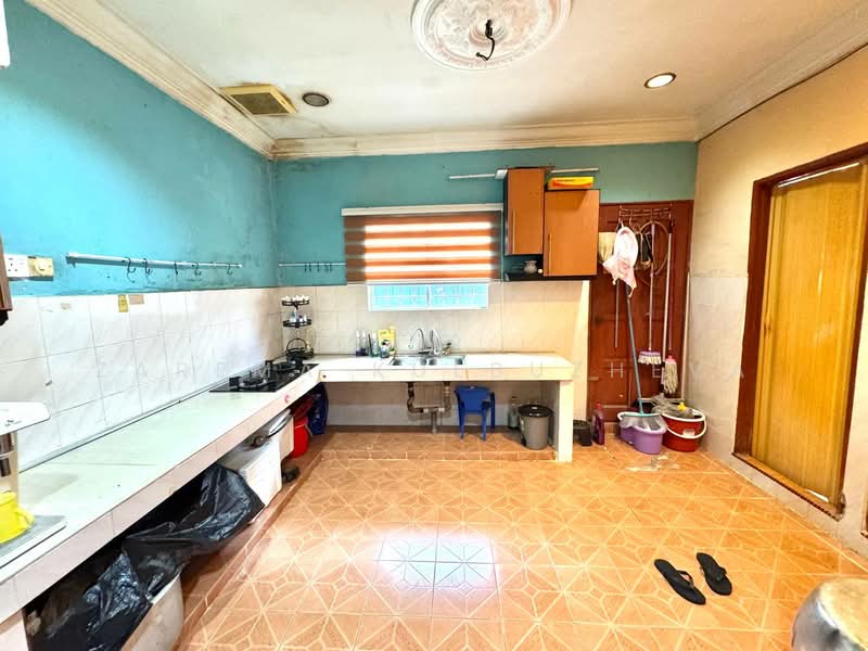 Rumah Teres 2 Tingkat untuk Dijual di Taman Klang Utama (Kapar) - Zarema Kulbuzheva - Kitchen - PropertyGuru.com.my