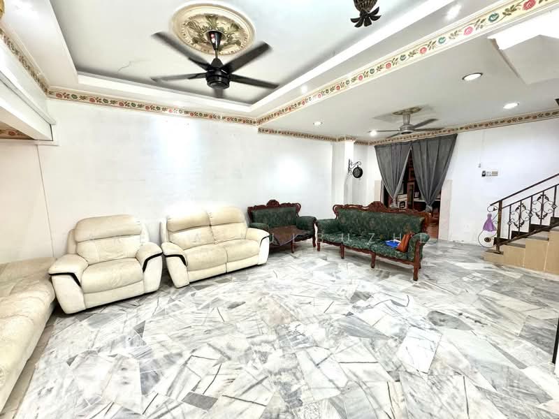 Rumah Teres 2 Tingkat untuk Dijual di Taman Klang Utama (Kapar) - Zarema Kulbuzheva - Living Room - PropertyGuru.com.my