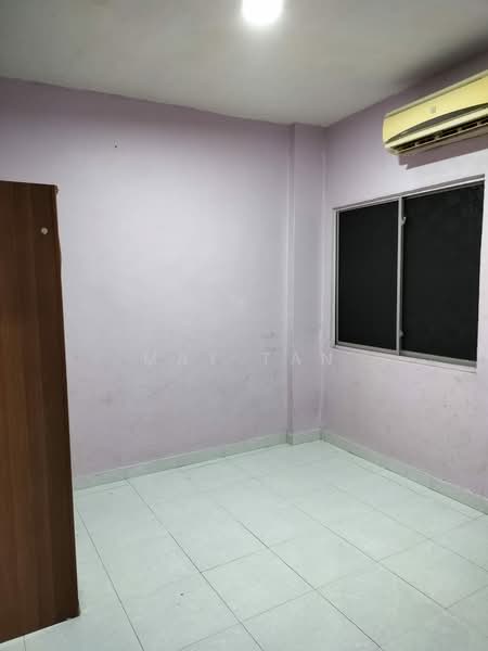 Apartment for Rent at Teratai Mewah Apartment Block 4 & 6 - May Tan - Interior - PropertyGuru.com.my