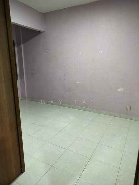 Apartment for Rent at Teratai Mewah Apartment Block 4 & 6 - May Tan - Interior - PropertyGuru.com.my