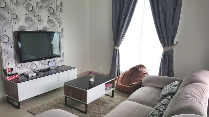 Condominium for Rent at M Condominium @ Larkin - Janice Yong - Living Room - PropertyGuru.com.my