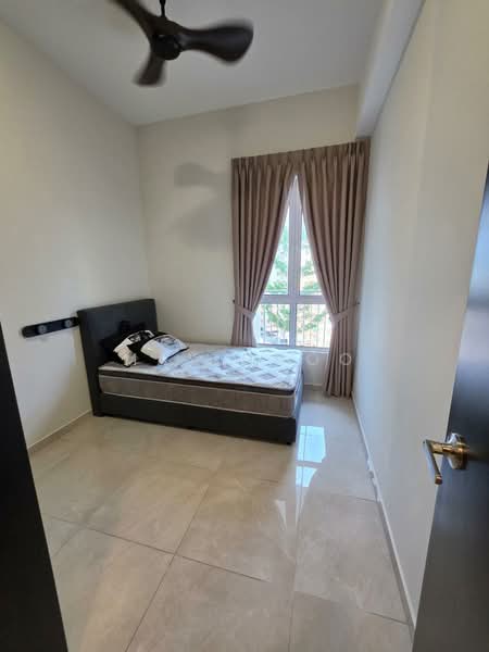 Kondominium untuk Disewa di Lucerne Residences - May Choo - Bedroom - PropertyGuru.com.my
