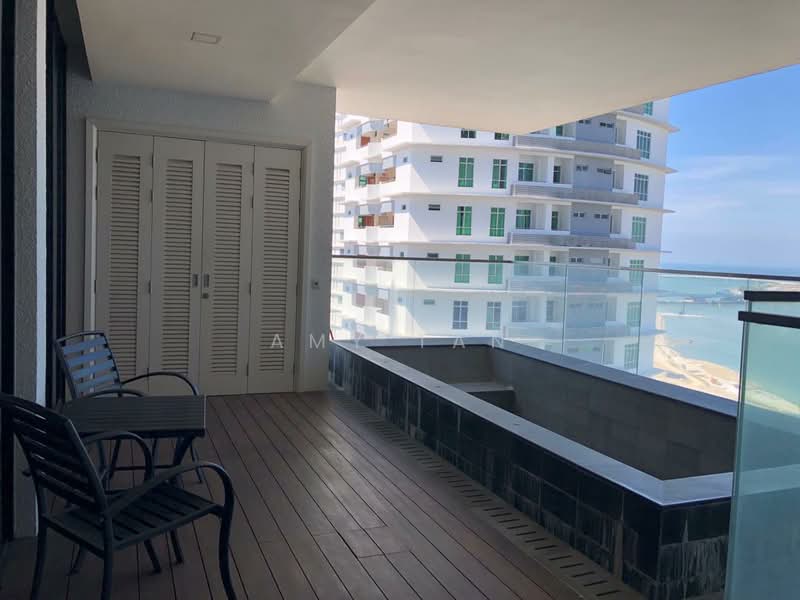 Kondominium untuk Dijual di Setia V Residences - Amy Tan - Balcony - PropertyGuru.com.my