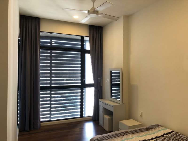 Kondominium untuk Dijual di Setia V Residences - Amy Tan - Bedroom - PropertyGuru.com.my