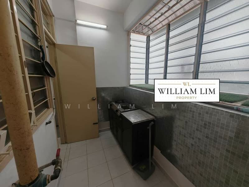 Condominium for Rent at Jay Series (Greenlane Heights Block J) - William Lim - Kitchen - PropertyGuru.com.my