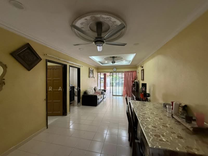 Rumah Teres 1 Tingkat untuk Dijual di Taman Danau Kota (Setapak) - Rashid Sukri - Living Room - PropertyGuru.com.my