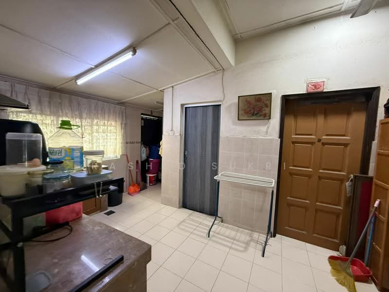 Rumah Teres 1 Tingkat untuk Dijual di Taman Danau Kota (Setapak) - Rashid Sukri - Kitchen - PropertyGuru.com.my