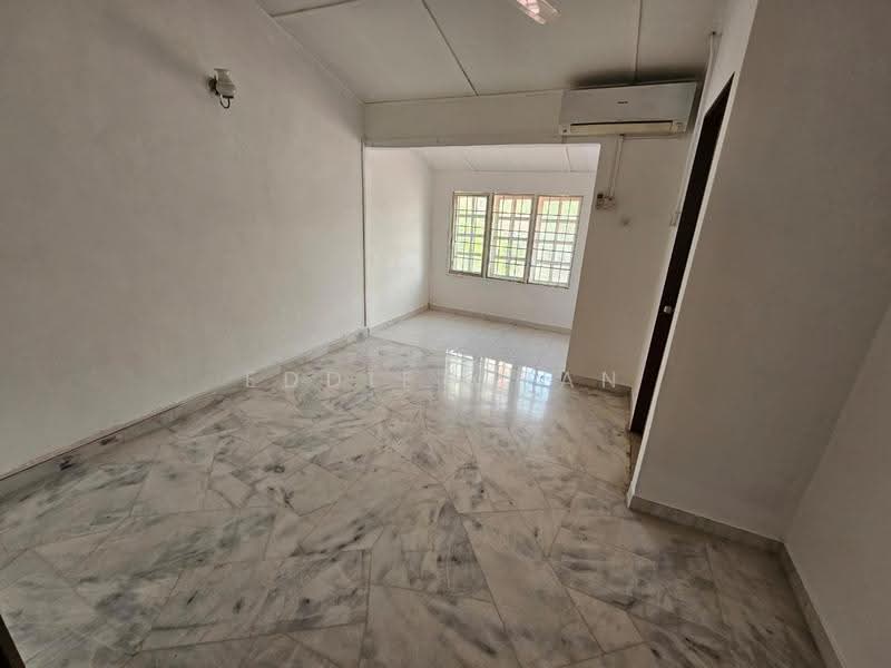 2-storey Terraced House for Sale in Taman Sri Rampai (Wangsa Maju) - Eddie Chan - Interior - PropertyGuru.com.my