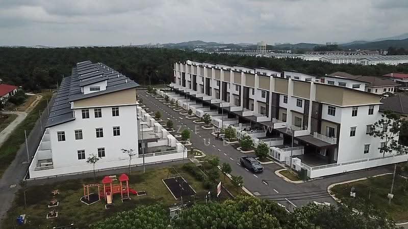 Rumah Teres 3-Tingkat untuk Dijual di Rawang (Selangor) - Wan Azemi Wan Daud - Exterior - PropertyGuru.com.my