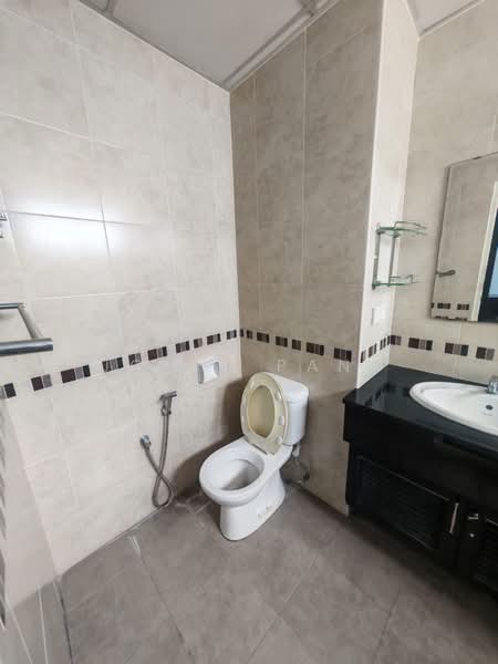 Kondominium untuk Disewa di Bayswater Resort Condominium - Jovin Pang - PropertyGuru.com.my