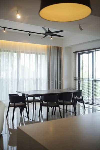 Rumah Teres 3 Tingkat untuk Dijual di Taman Melawati (Ulu Kelang) - Lucas Choo - Dining Room - PropertyGuru.com.my