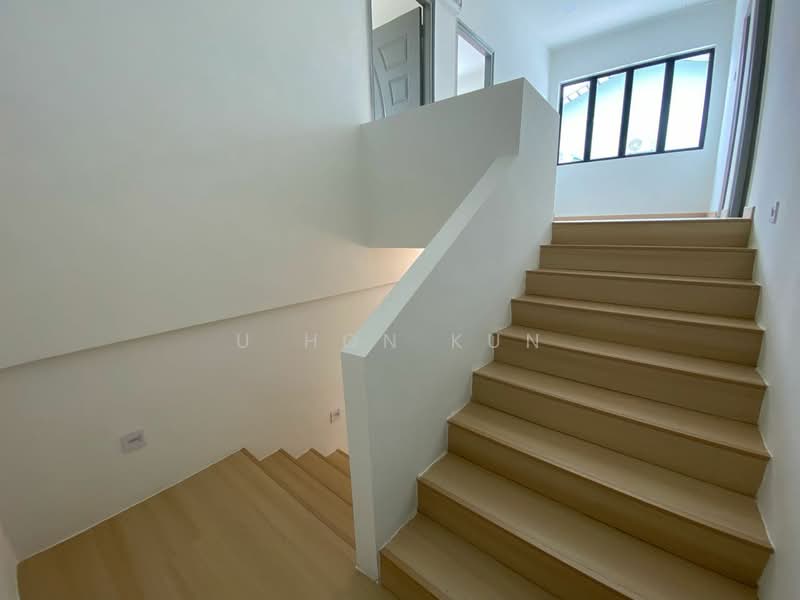 Semi-Detached House for Sale in Taman Majidee (Johor Bahru) - U Hon Kun - Interior - PropertyGuru.com.my